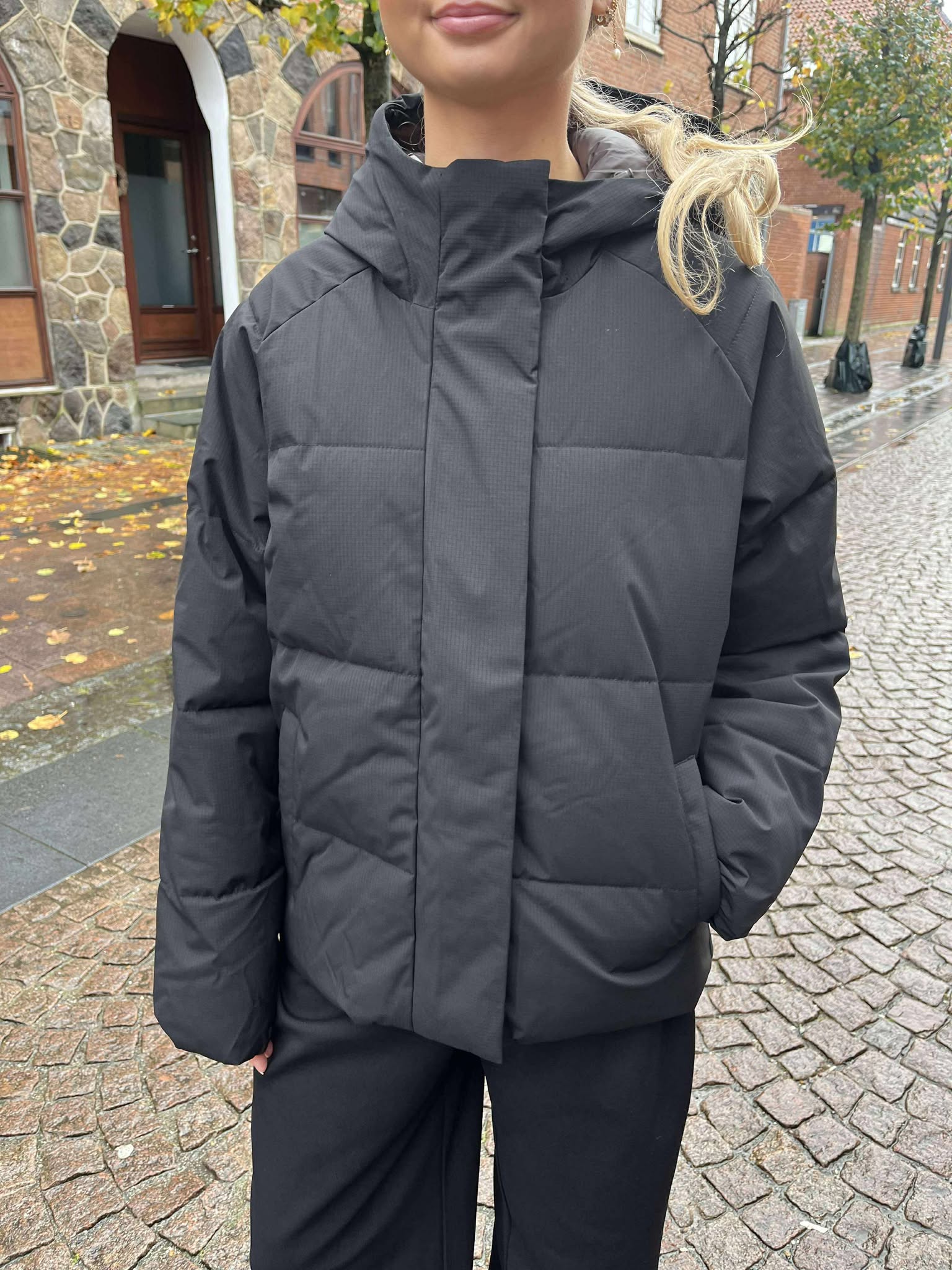 JXGLOBAL Jacket - Black
